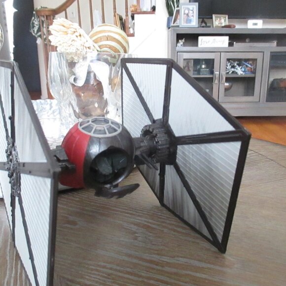 2015 Star Wars First Order Tie Fighter Model Lights Up W/Sounds by Revell - Picture 4 of 7